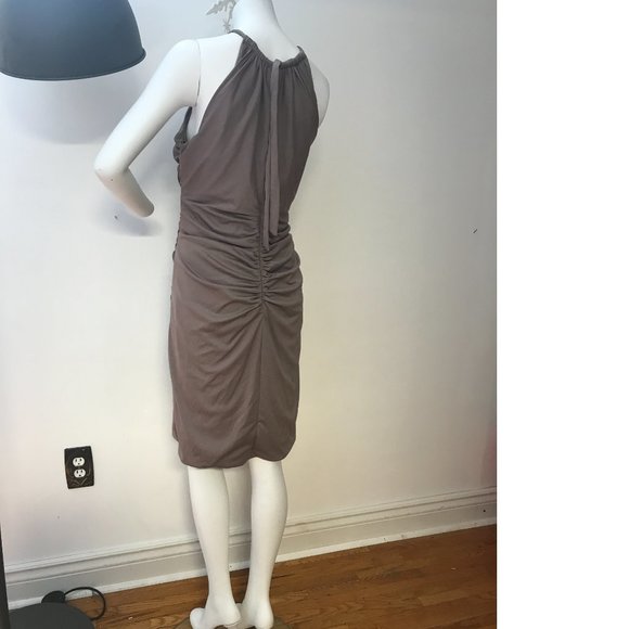 Le Chateau Chocolate Grey Gold Formal Cocktail Drape Halter Neck Bodycon Dress - Picture 3 of 6